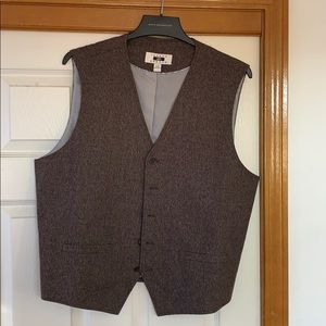 Joseph Abboud vest
